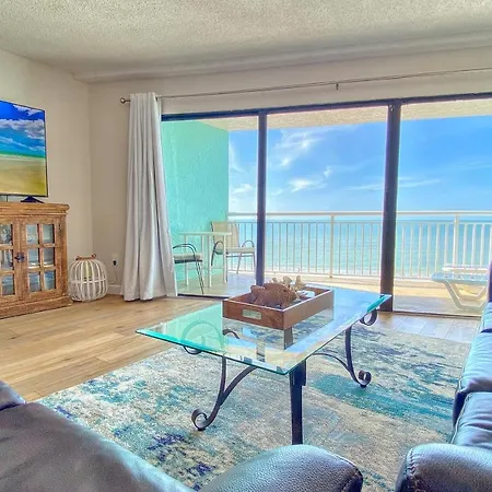 Chateaux Sunset Suites 408